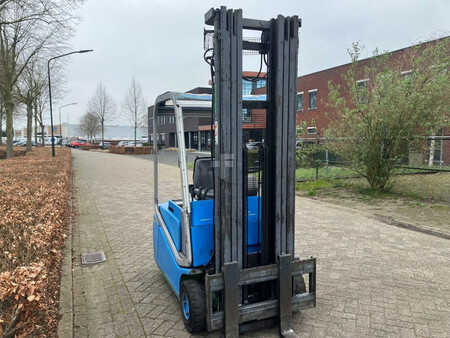 4-wiel elektrische heftrucks 1995  Cesab Blitz 315 (6)