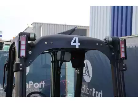 Elektrisk- 4 hjul 2016  Linde E16-02 (14)