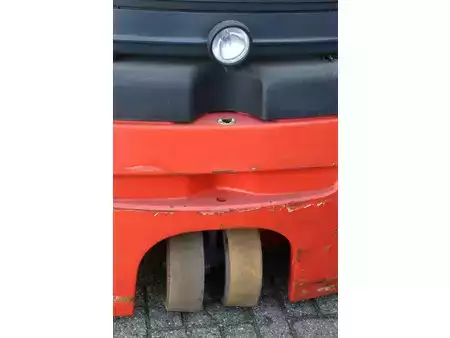 Elektrisk- 4 hjul 2016  Linde E16-02 (15)