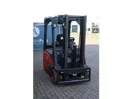 Elektrisk- 4 hjul 2016  Linde E16-02 (7)