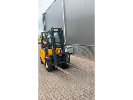 Gasoltruck 2011  Jungheinrich TFG30S (5)