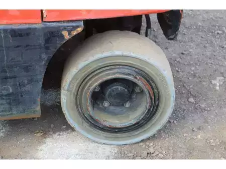Elektro čtyřkolový VZV - EP Equipment  (15)