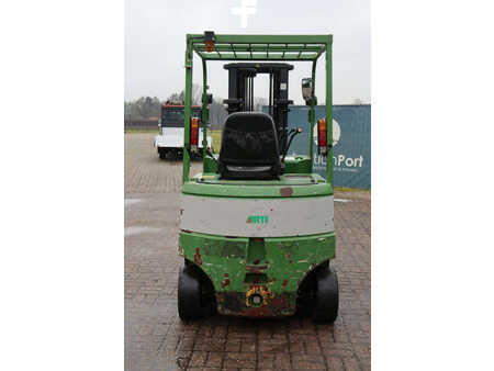 4-wiel elektrische heftrucks 2008  Artison FB25 (5)