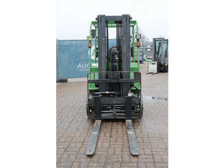 4-wiel elektrische heftrucks 2008  Artison FB25 (8)