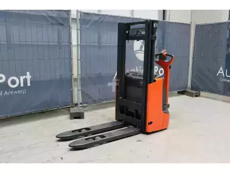 Apilador eléctrico 2016  Fenwick L10B (8)