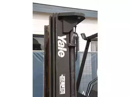Treibgasstapler 1991  Yale GLP25-E2185 (12)