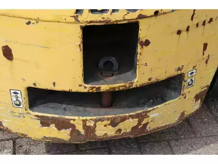 Treibgasstapler 1991  Yale GLP25-E2185 (17)