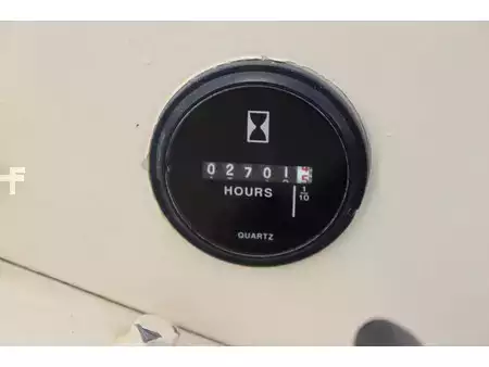 Empilhador a gás - Nissan PF02A200 (26)