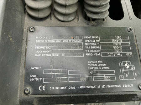 Diesel heftrucks 2011  Toyota D-52-8FD30 (13)