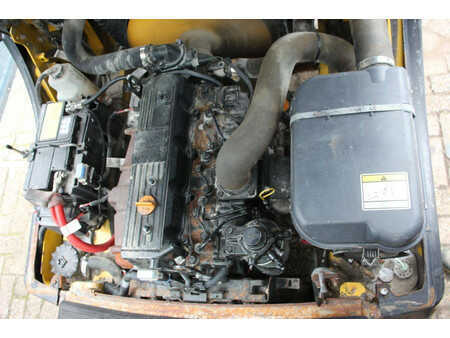 Wózki widłowe diesel 2010  Yale GDP30VX E2345 (18)