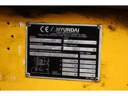 Gasoltruck 2012  Hyundai 33L-7A (13)