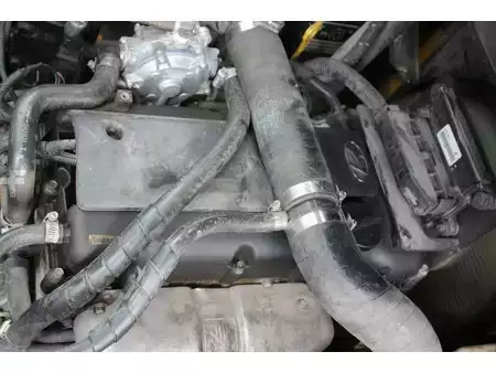Gasoltruck 2012  Hyundai 33L-7A (17)