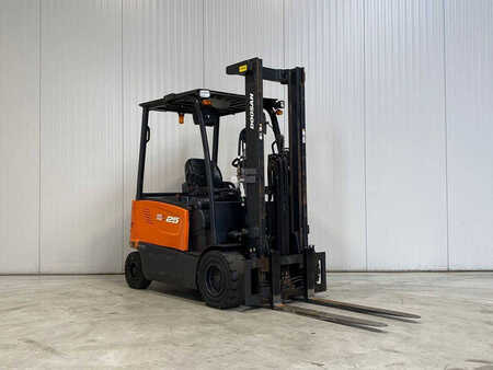 Doosan B25X-7