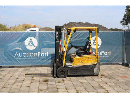 El Truck - 4-hjul 2017  Hyster J2.0XNT LWB (1)