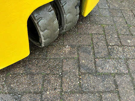 Chariots électriques à 4 roues 2004  Yale ERP20ATF (11)