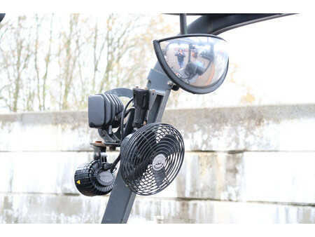 Treibgasstapler 2018  Linde H32CT (27)