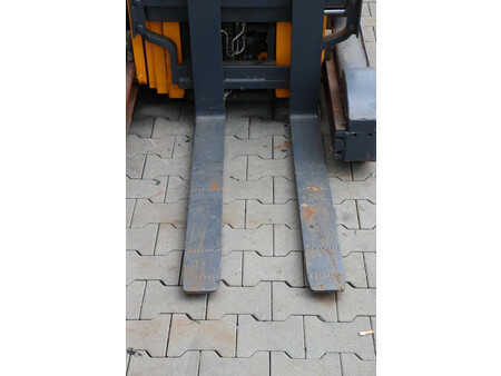 Reachtrucks 2015  Jungheinrich ETM 216 (12)