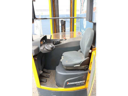 Reachtrucks 2015  Jungheinrich ETM 216 (14)