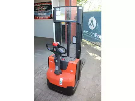Stacker pedestre 2019  Toyota SWE120 (5)