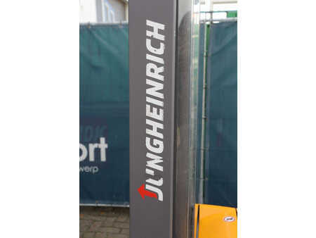 Magasemelésű béka 2016  Jungheinrich EJC 112 (15)