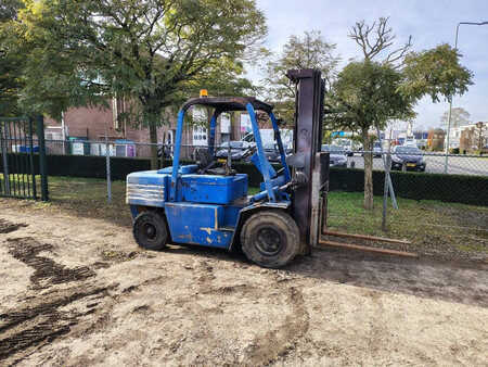 Carrelli elevatori diesel 1997  Daewoo D40-S (2)