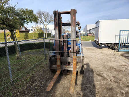 Carrelli elevatori diesel 1997  Daewoo D40-S (9)