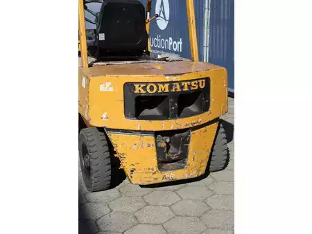 Carretilla elevadora diésel - Komatsu FD20-7 (17)