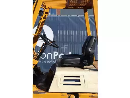 Carretilla elevadora diésel - Komatsu FD20-7 (20)