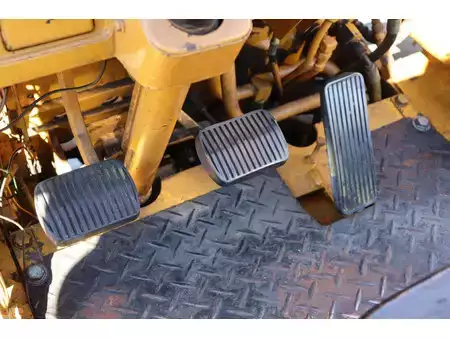 Carretilla elevadora diésel - Komatsu FD20-7 (23)