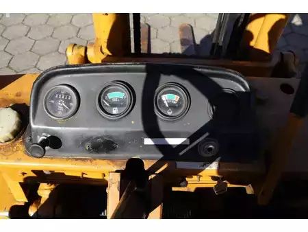 Carretilla elevadora diésel - Komatsu FD20-7 (24)