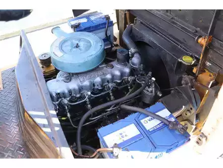 Carretilla elevadora diésel - Komatsu FD20-7 (30)