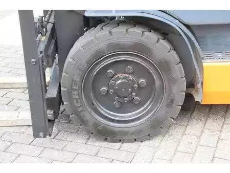 Carrelli elevatori diesel 2020  Toyota 02-8FDF30 (17)