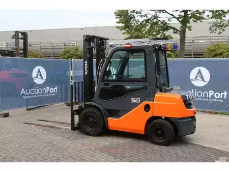 Carrelli elevatori diesel 2020  Toyota 02-8FDF30 (3)