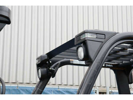 Diesel heftrucks 2012  Yale GLP35VX (12)