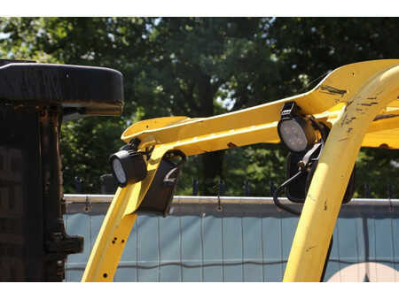 Eléctrico - 4 rodas 2016  Hyster J3.0XN (13)
