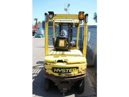 Eléctrico - 4 rodas 2016  Hyster J3.0XN (4)