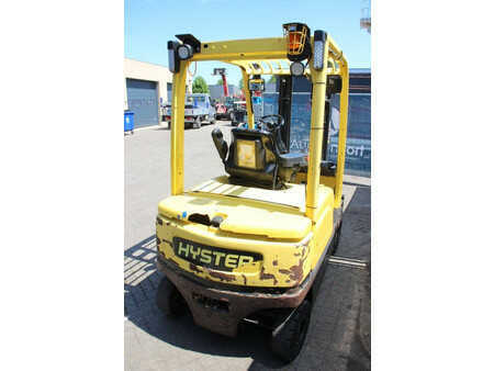 Eléctrico - 4 rodas 2016  Hyster J3.0XN (5)