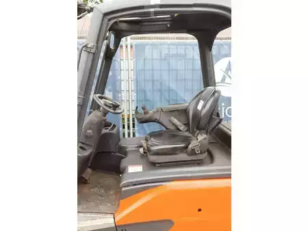 Elektryczne 4-kołowe 2017  Fenwick E16L-02 (19)