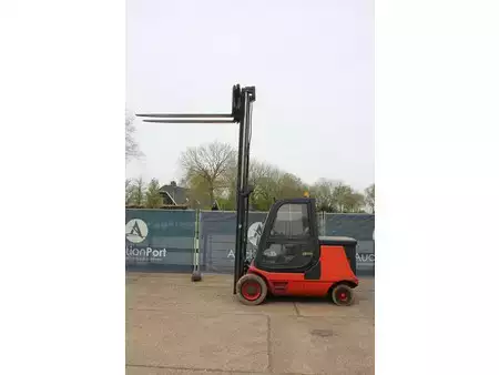 Elektro 4 Rad 2008  Linde E40P (28)