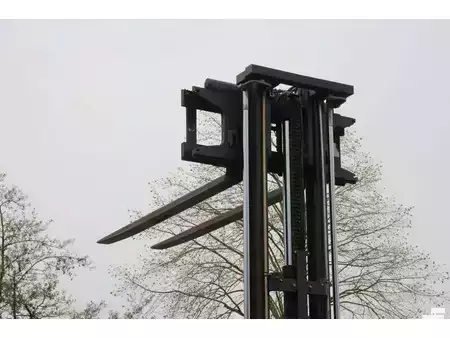 Elektro 4 Rad 2008  Linde E40P (30)