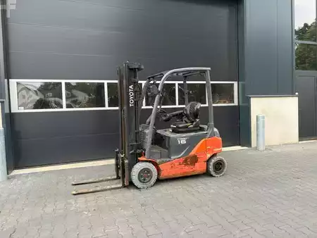 Elektro 4 Rad 2017  Toyota 8FBMK16T (2)