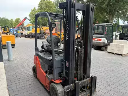 Elektro 4 Rad 2017  Toyota 8FBMK16T (7)