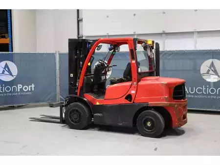 Carretilla elevadora diésel 2013  Hyster H4.5FTS5 (3)