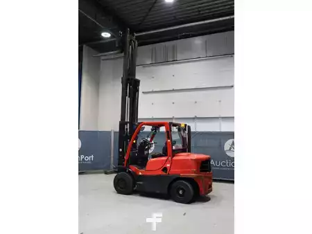 Carretilla elevadora diésel 2013  Hyster H4.5FTS5 (35)
