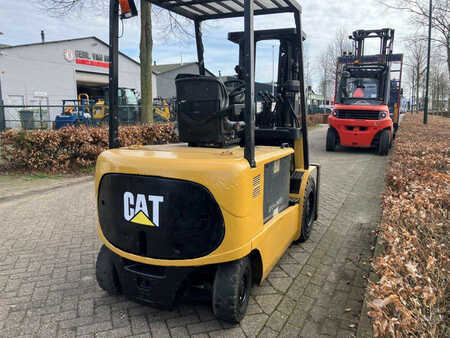 Elektro čtyřkolový VZV 2009  CAT Lift Trucks EP30K (5)