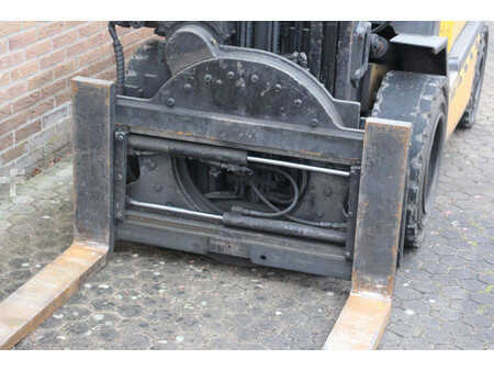 Gas gaffeltruck 2004  Yale GLP30TF (10)