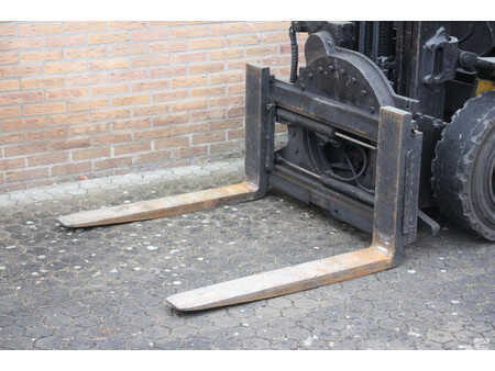 Gas gaffeltruck 2004  Yale GLP30TF (9)