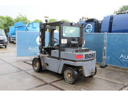 Carretilla elevadora diésel - Boss S45 (3)