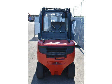LPG heftrucks 2013  Linde H30T-02 (16)