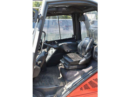 LPG heftrucks 2013  Linde H30T-02 (25)